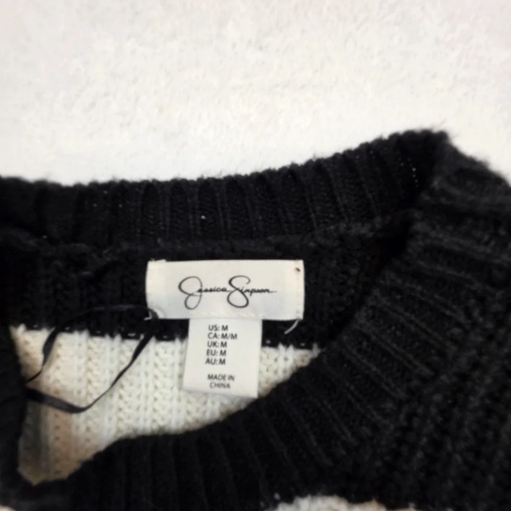 Jessica Simpson Sweater Womens M Black White Striped Chunky Knit Cropped Pullove